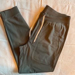 Vuori Meta Joggers, olive, L